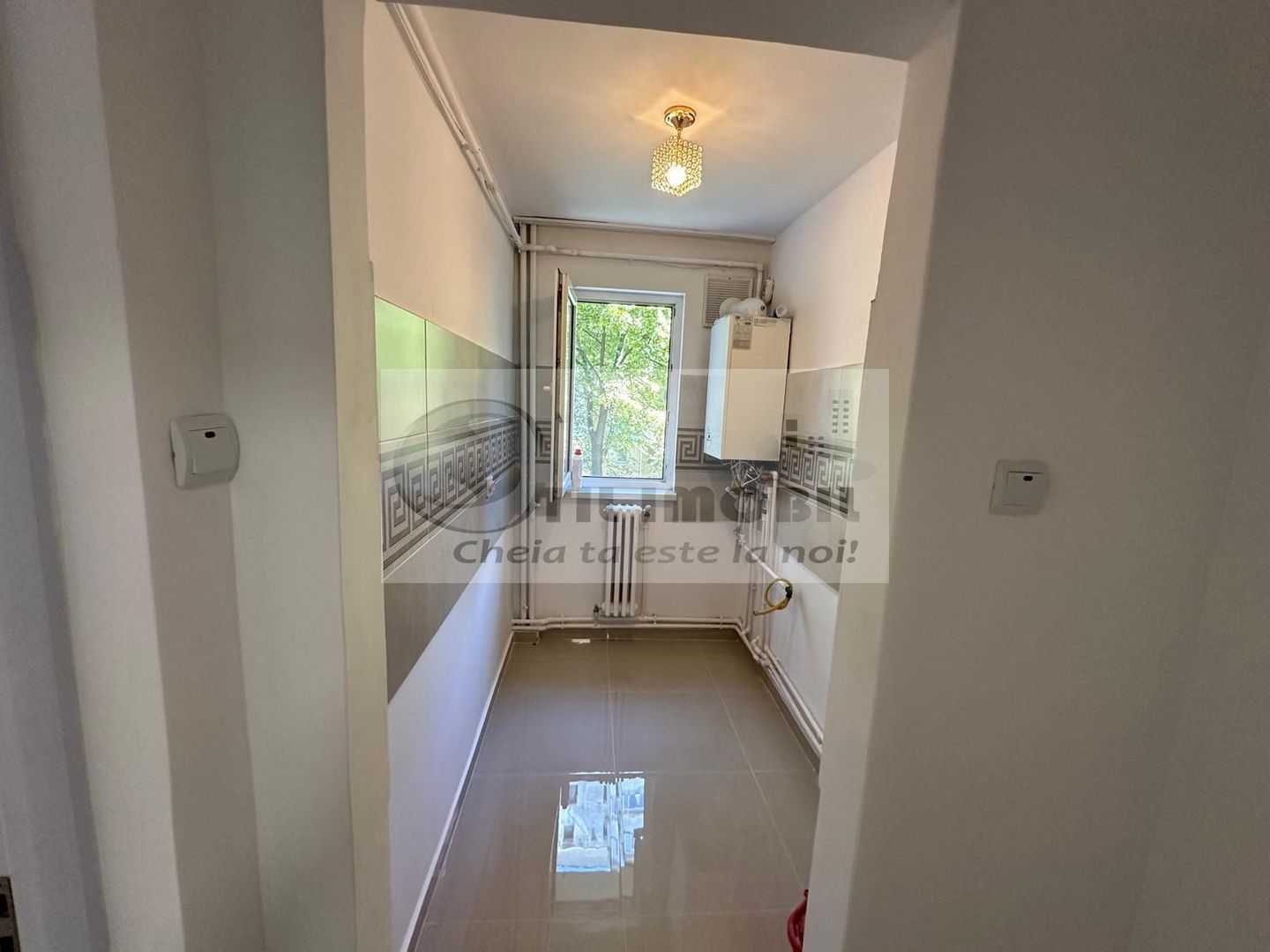 Apartament 3 camere Podu Roș -Renovat integral, 117.000 € - Poză 8