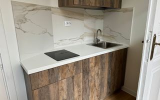 🏢 Spațiu de birouri ultracentral de închiriat - Poză 8