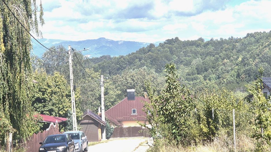 COMISION 0% - Casa cu view specataculos, D+P+M 236mp teren 436mp Campulung Arges - Poză 40