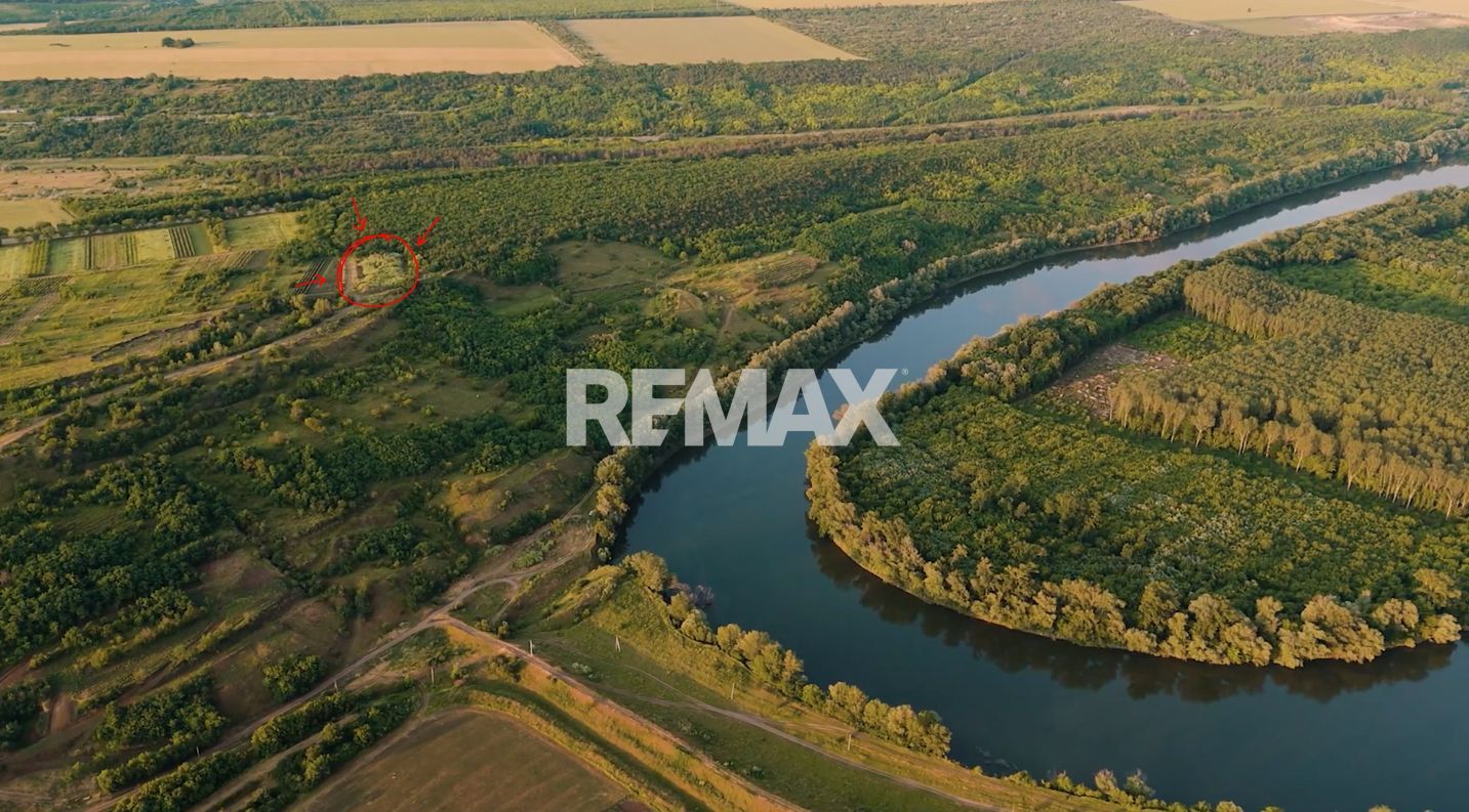 Teren agricol intravilan, 49 ari pe malul Nistrului, Doroțcaia - Poză 1