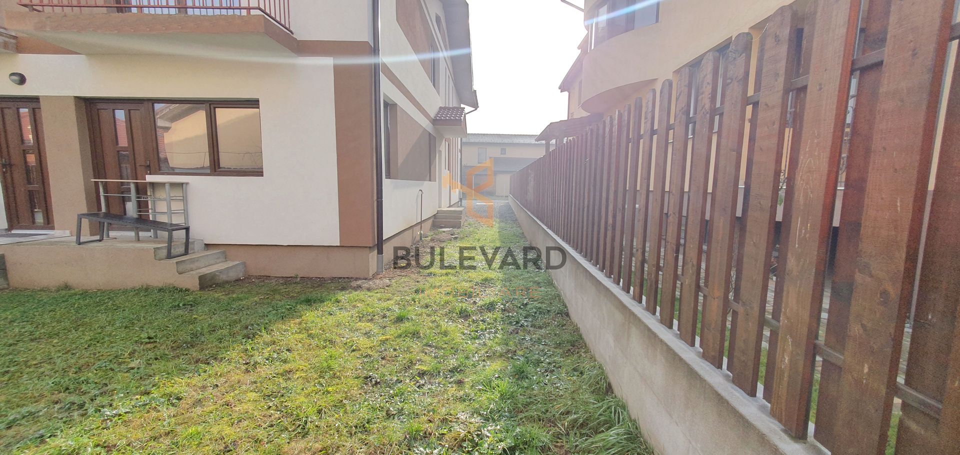 Casa de tip duplex in Someseni! - Poză 2