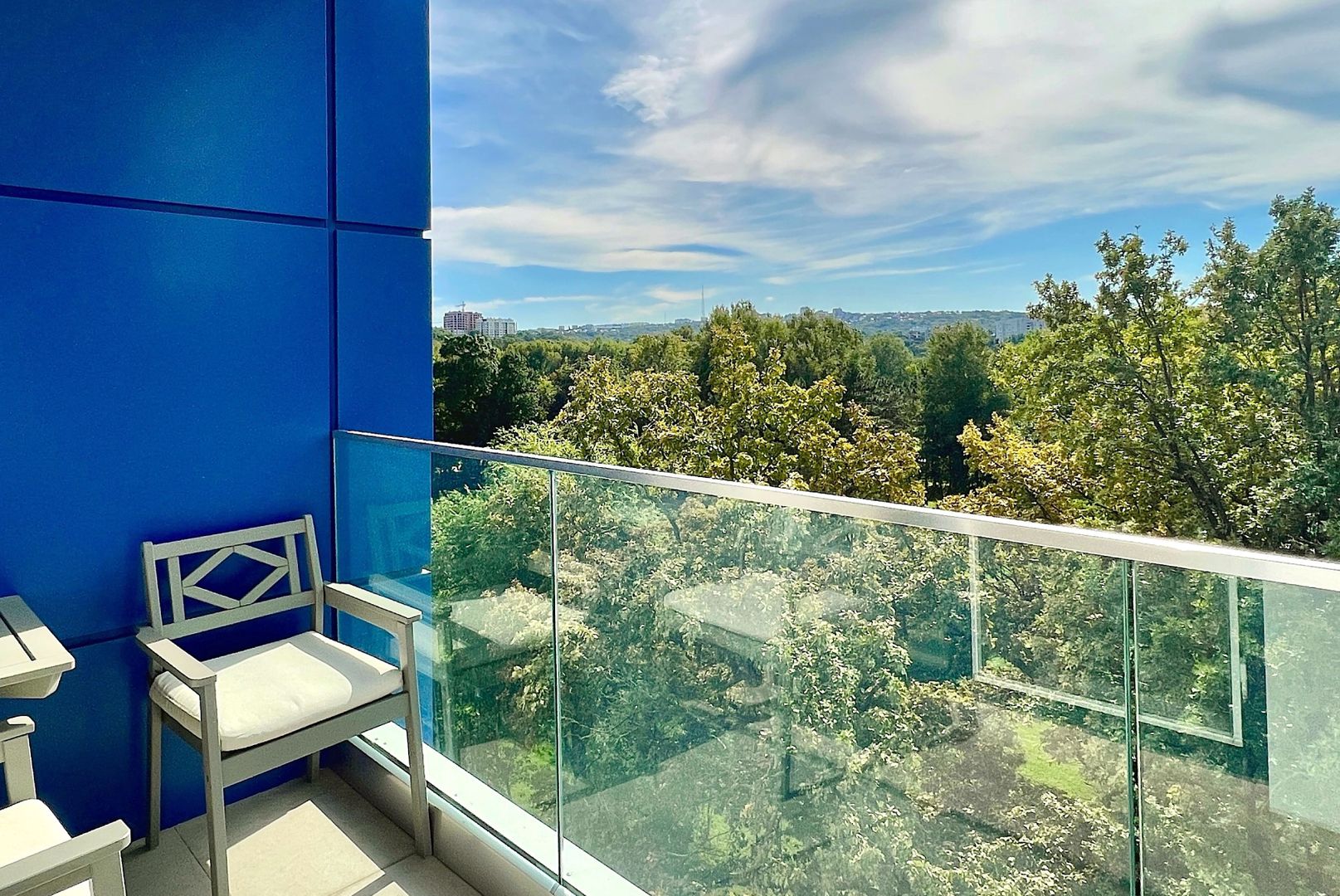 Apartament cu 2 odăi + living Ambasador Residence, Parcul Dendrarium - Poză 9