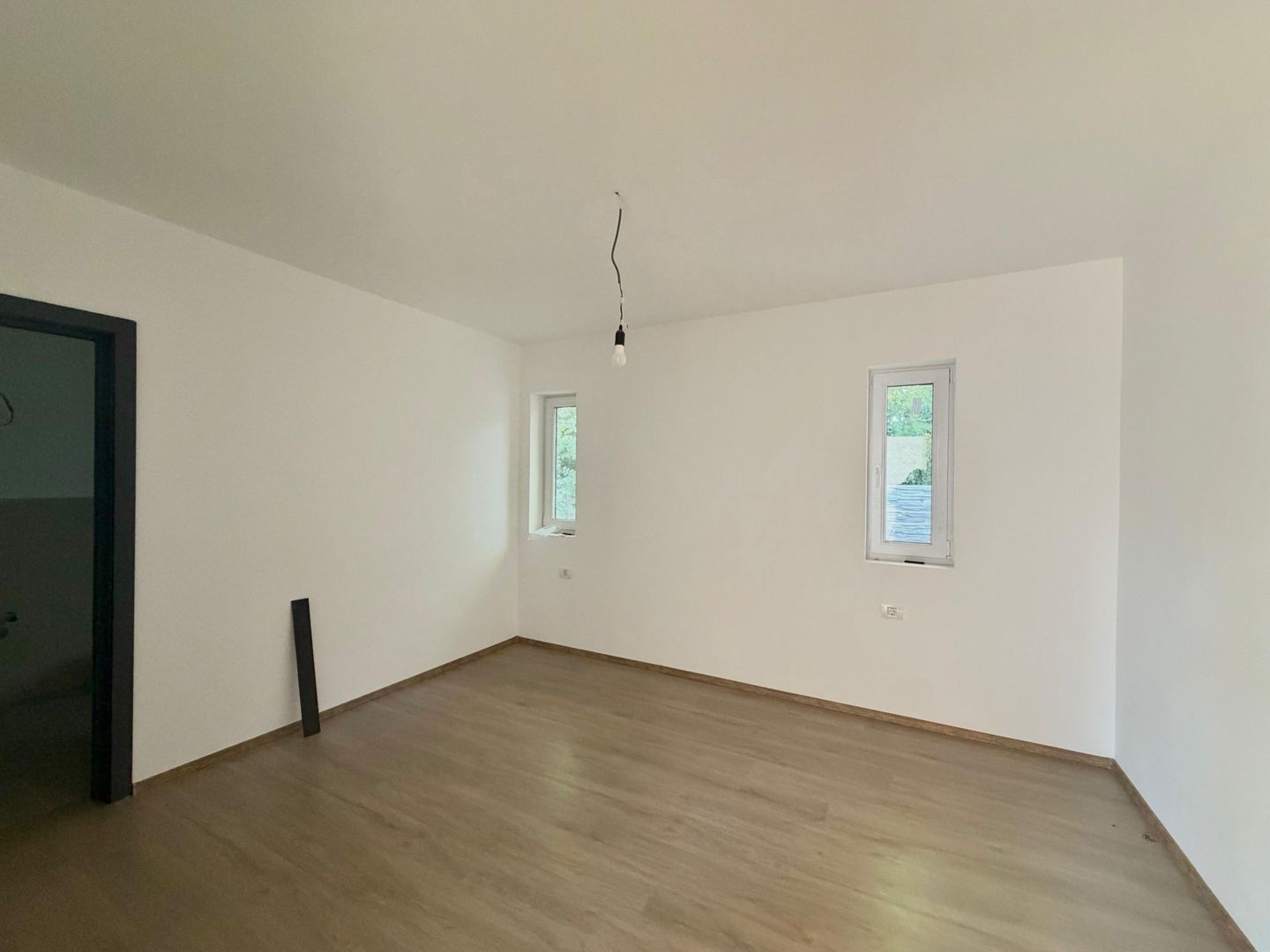 Casa individuala I 3 camere I 480 mp teren I Sanmihaiu Roman - Poză 5