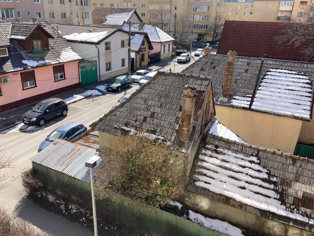 Cartierul Astra, casa batraneasca cu 166mp teren, 83000 euro - Poză 4