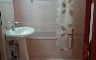 Apartament de închiriat central - Poză 7