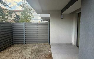 STUDIO BAICULUI, PRIMA INCHIRIERE, LOC PARCARE, CURTE PROPRIE 16 MP - Poză 9