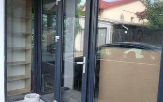 Spaţiu Comercial de Închiriat  - Poză 1