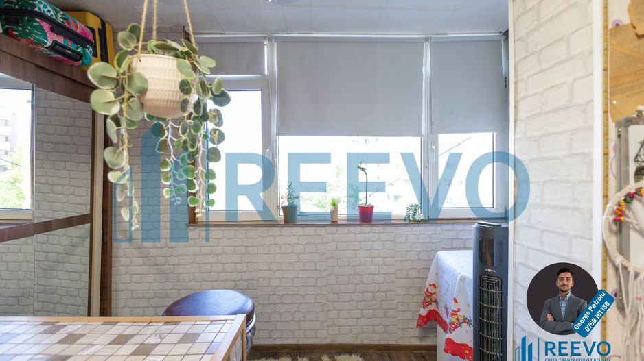 Apartament cu 3 camere decomandat,  Mioriței - Poză 16