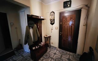 De vanzare apartament 2 camere, parter, zona Cetate - Poză 6