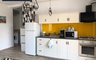 Ap 2 camere, loc privat de parcare inclus în preț, Mamaia Nord - Poză 3