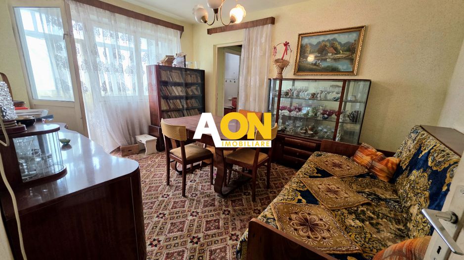 Apartament cu 4 Camere, Etaj Intermediar, Lift, Zona Bd. Transilvaniei - Poză 8