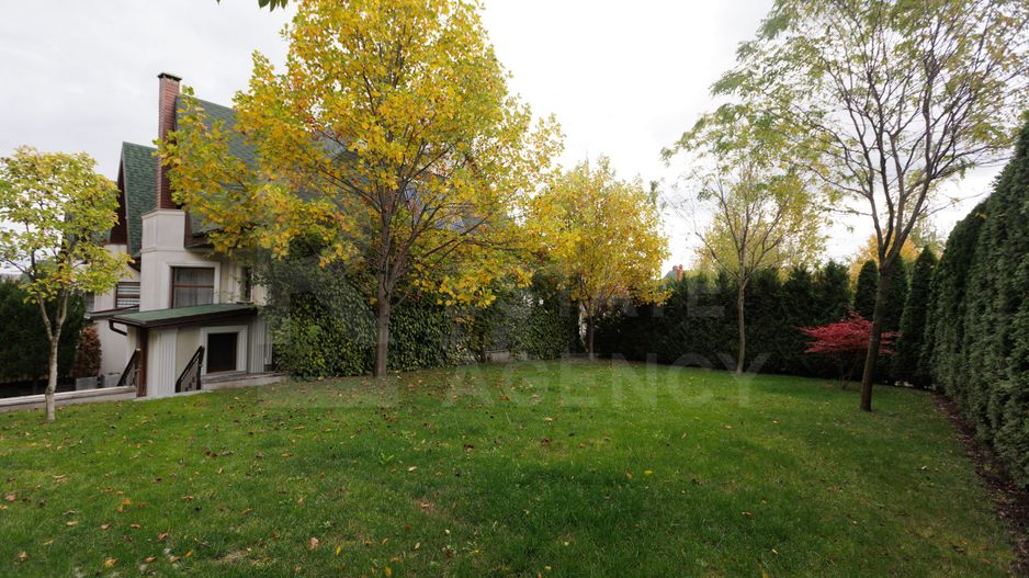 Vânzare, casă, 180 mp + 5 ari strada Calea Trușenilor ,Trușeni. - Poză 26