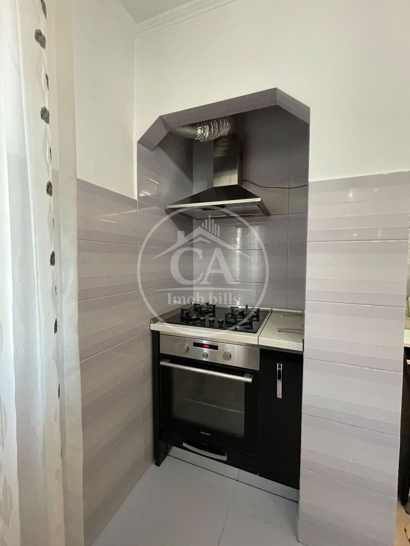 Apartament cu 3 camere de închiriat în zona Rogerius, Oradea - Poză 12
