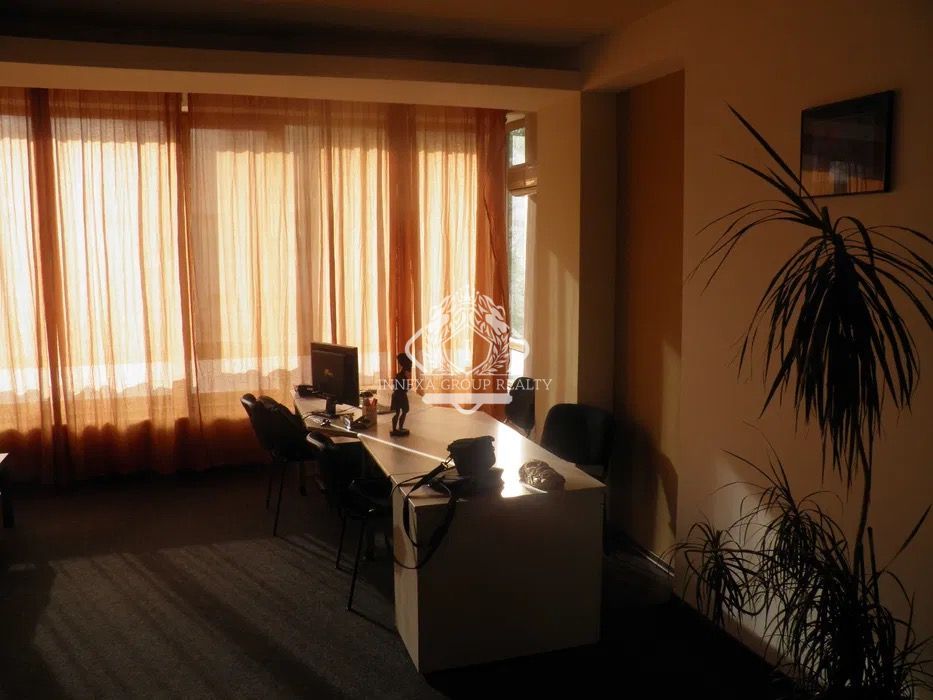 13 Septembrie-Drumul Sării | 3 camere | 93mp | et 2 | bloc 2010 | 650 euro - Poză 1