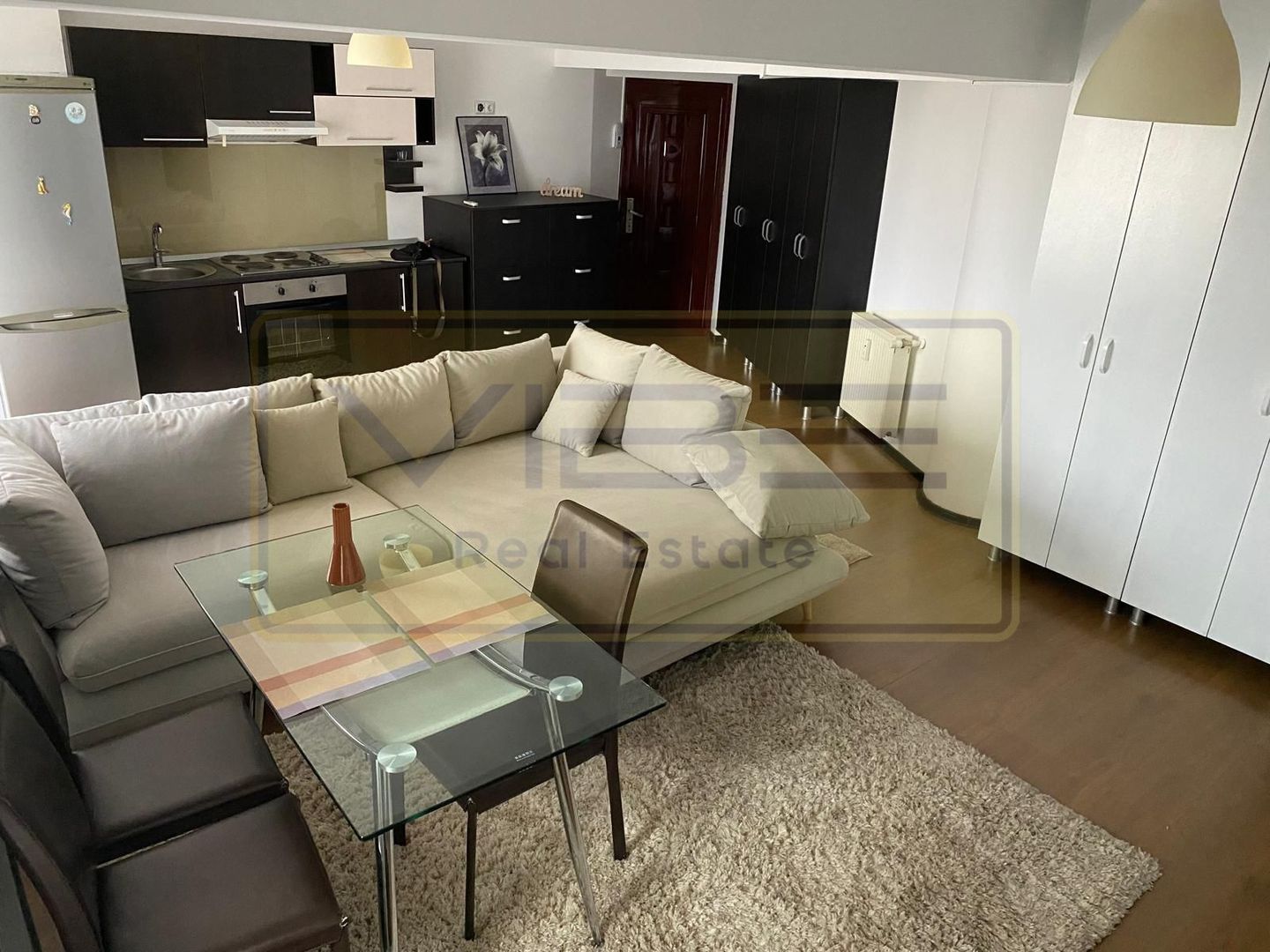 Apartament 2 camere NOU - 10 minute Palas Mall - Poză 2