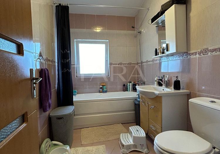 Apartament cu 2 camere în Florești, zona Penny . - Poză 5