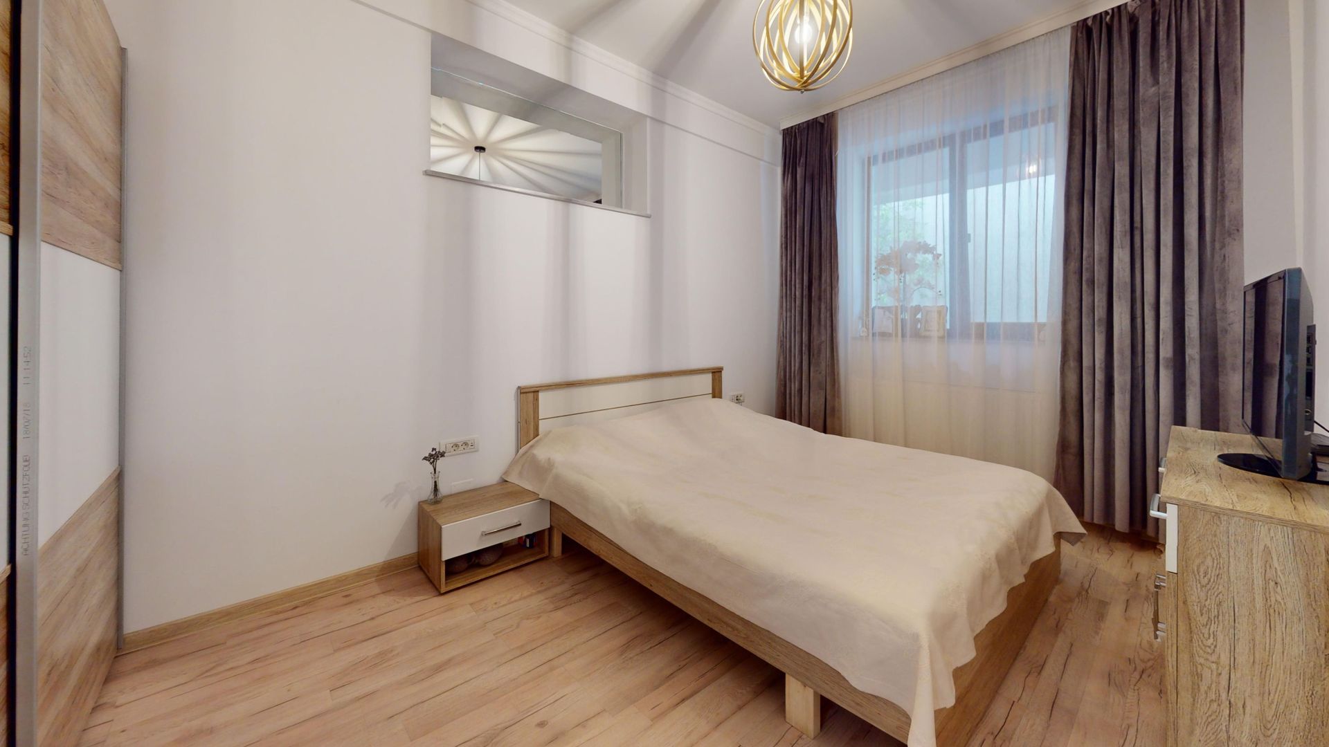Apartament 2 camere mobilat - spatios 5 min metrou Straulesti - Poză 18
