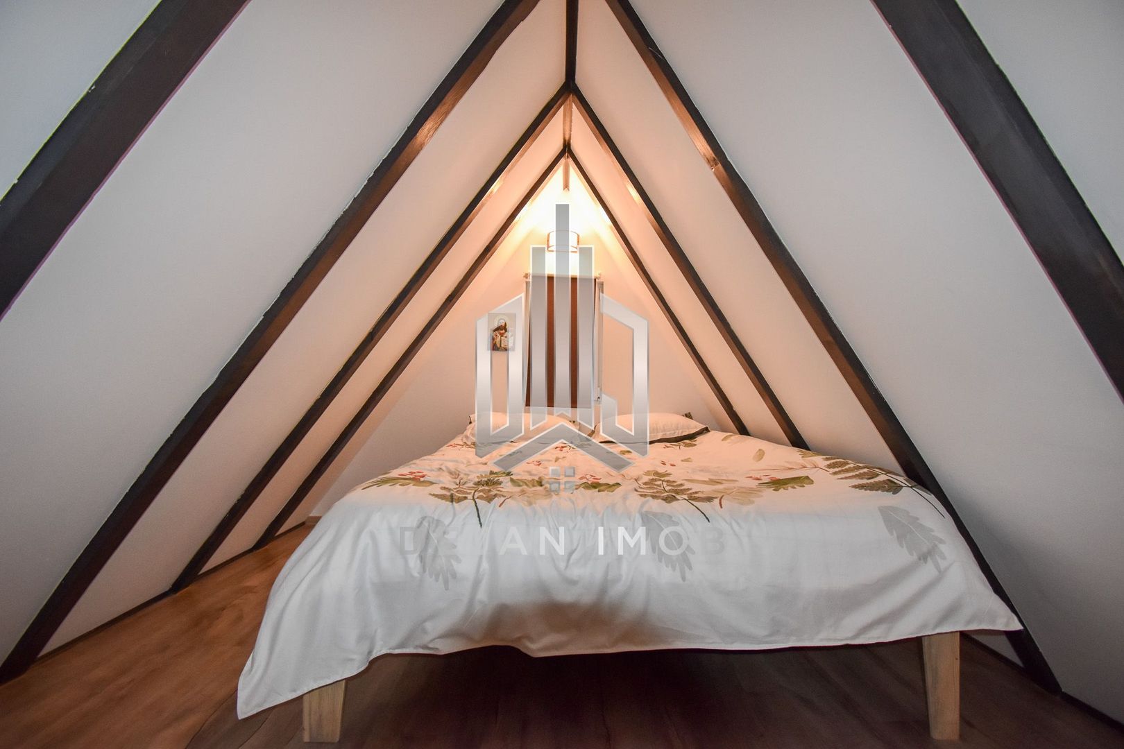 A-Frame | 50 mp | Vâlcele - Poză 10