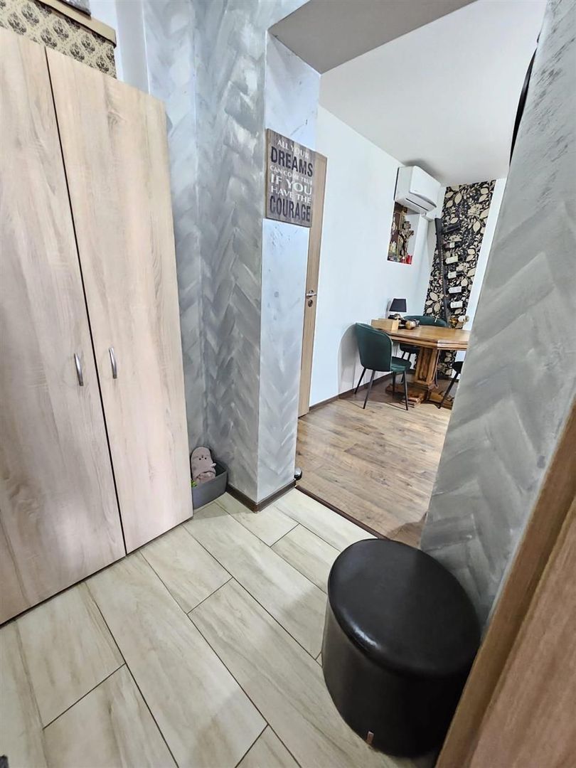 Apartament 3 camere, Cetate, et.3, pivnita, bloc caramida - Poză 14