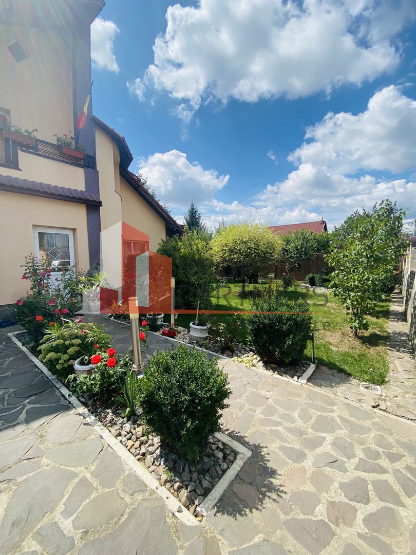 Casa deosebita Ghimbav - Poză 5