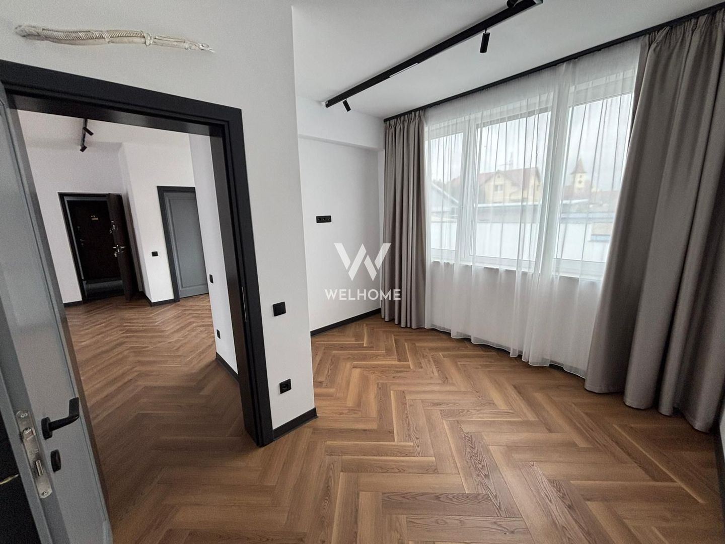 Apartament 3 camere LA VILA cu 2 locuri de parcare in SIBIU - Poză 12