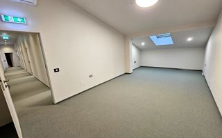 Clădire istorică ultracentrală, PUB + 13 birouri, S+P+M, renovată 2024 - Poză 20