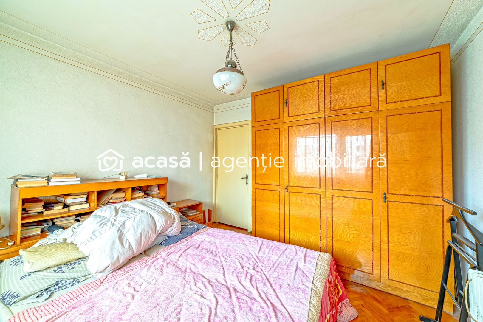 Apartament spațios în zona Banu Mărăcine - Poză 5