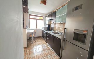 Apartament  2 camere de închiriat în Pitești zonă centrală l - Poză 3