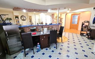 Apartament cu 4 camere, mobilat și utilat, zona TRAIAN; - Poză 5