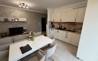 Disponibil imediat. Mobilat si utilat. Gradina proprie 29 mp - Poză 4