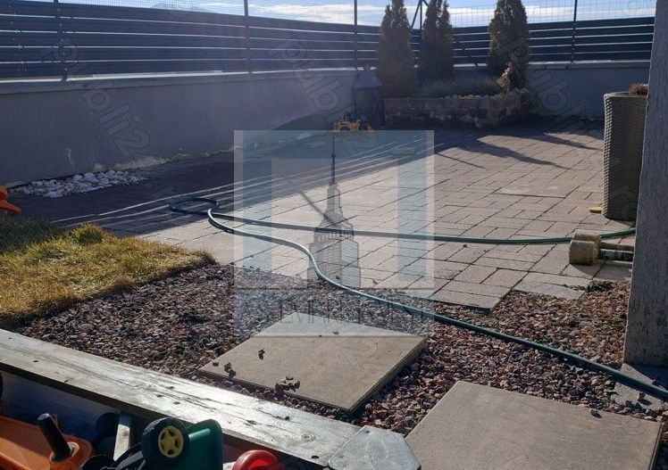 Apartament 3 camere decomandat - zona Sanpetru - Poză 8