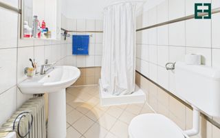 Casă cu 10 camere și 1437 mp teren în Ineu - Arad - Poză 28