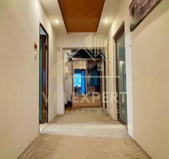 APARTAMENT 2 CAMERE ETAJ 1 TIMPURI NOI- VĂCARESTI - Poză 2