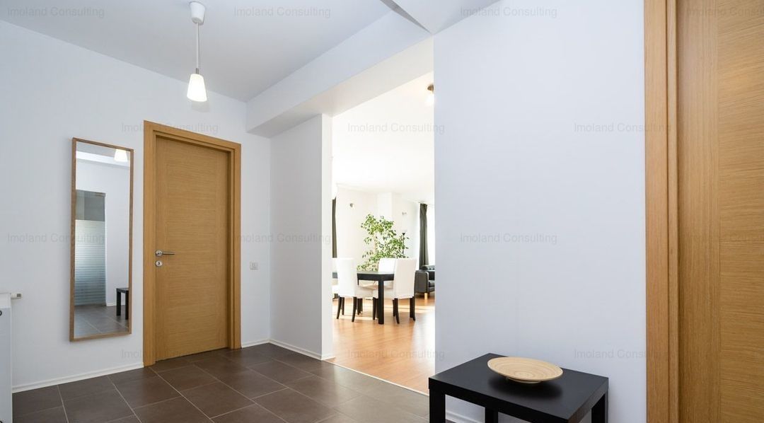 Apartament 3 camere de închiriat spațios proaspăt renovat - Poză 6