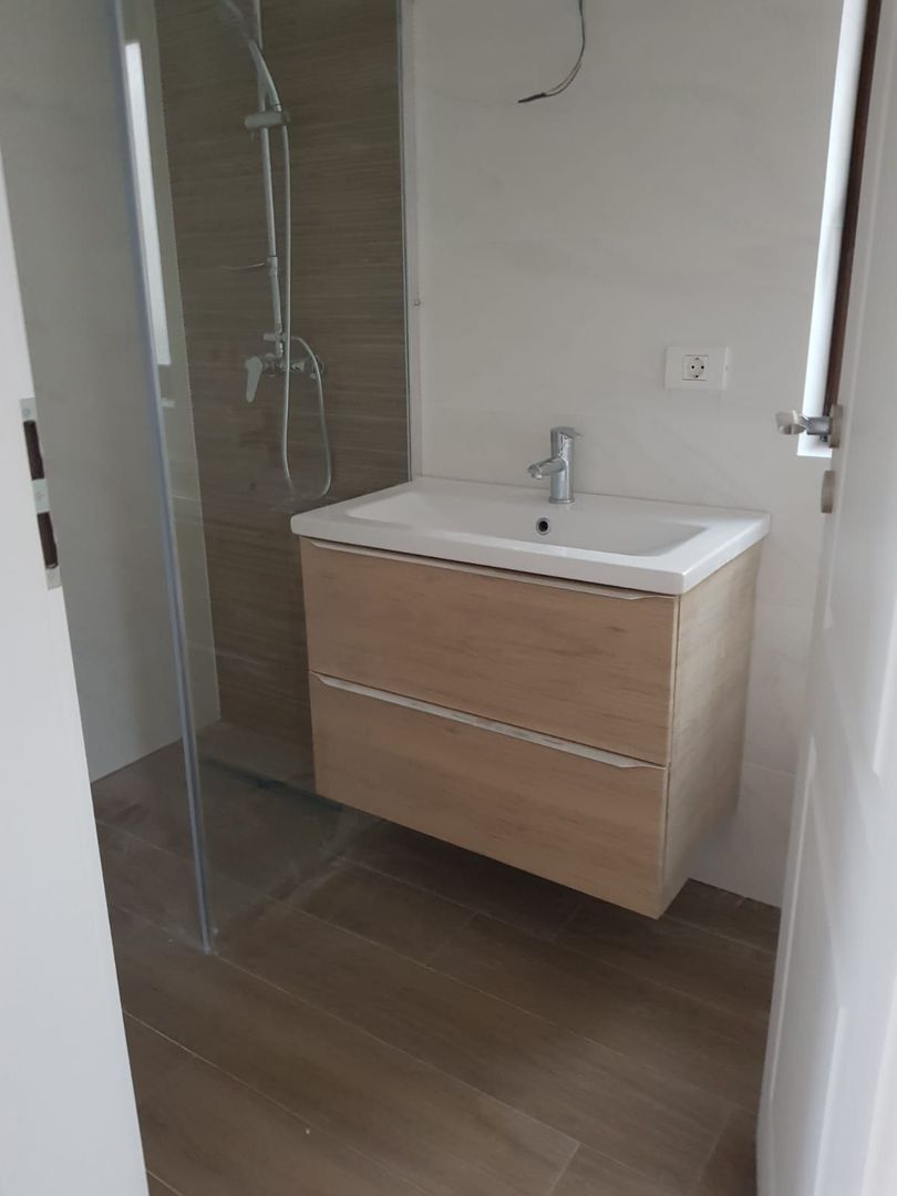 Duplex 4 camere cu teren generos - Poză 9