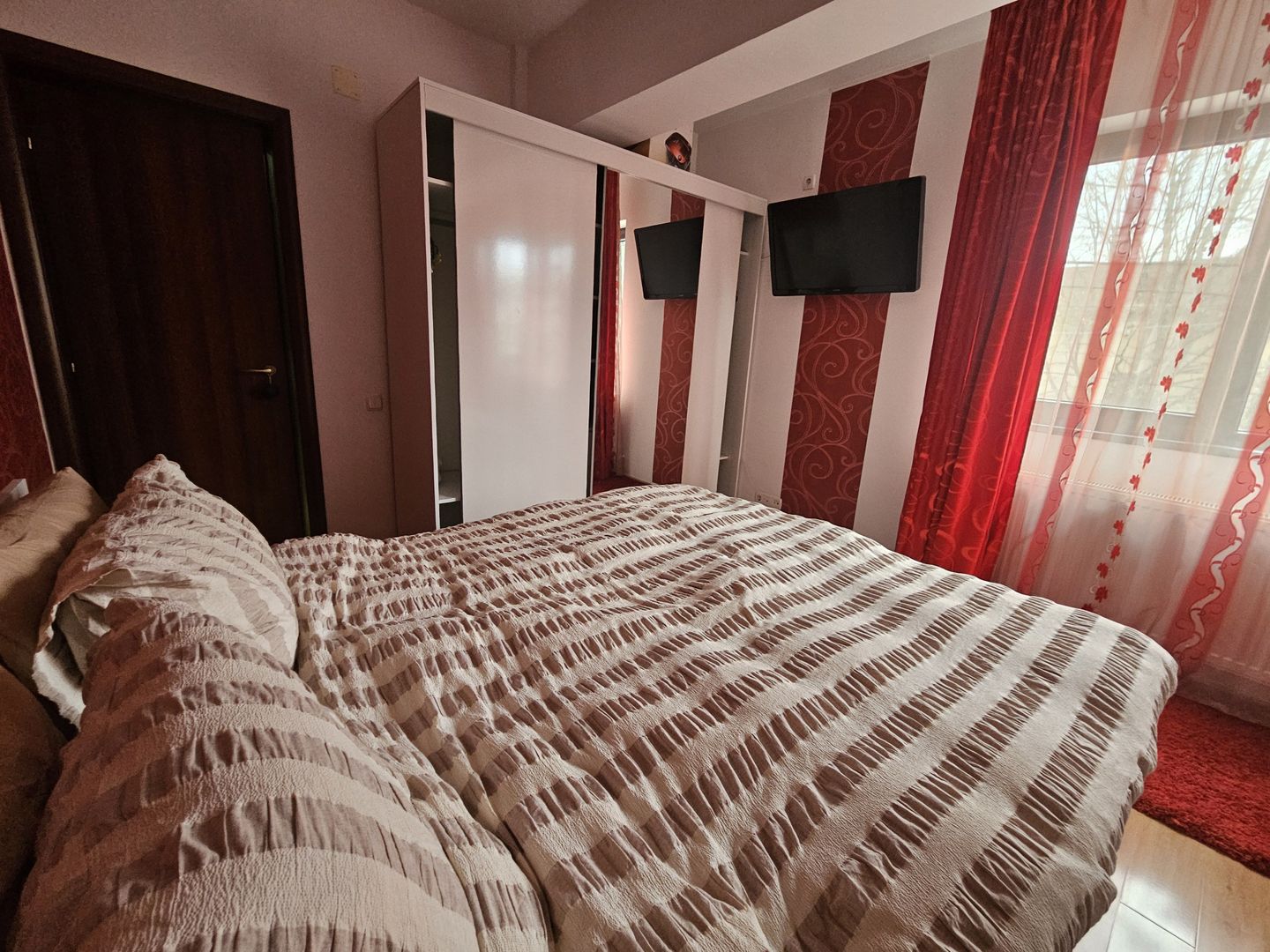 Apartament 2 camere Damaroia - Poză 8
