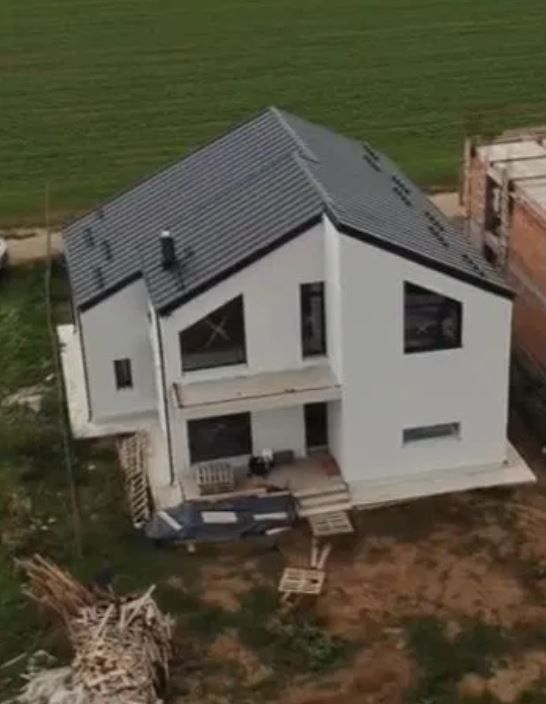 Vila Dumbraveni Balotesti - Poză 2