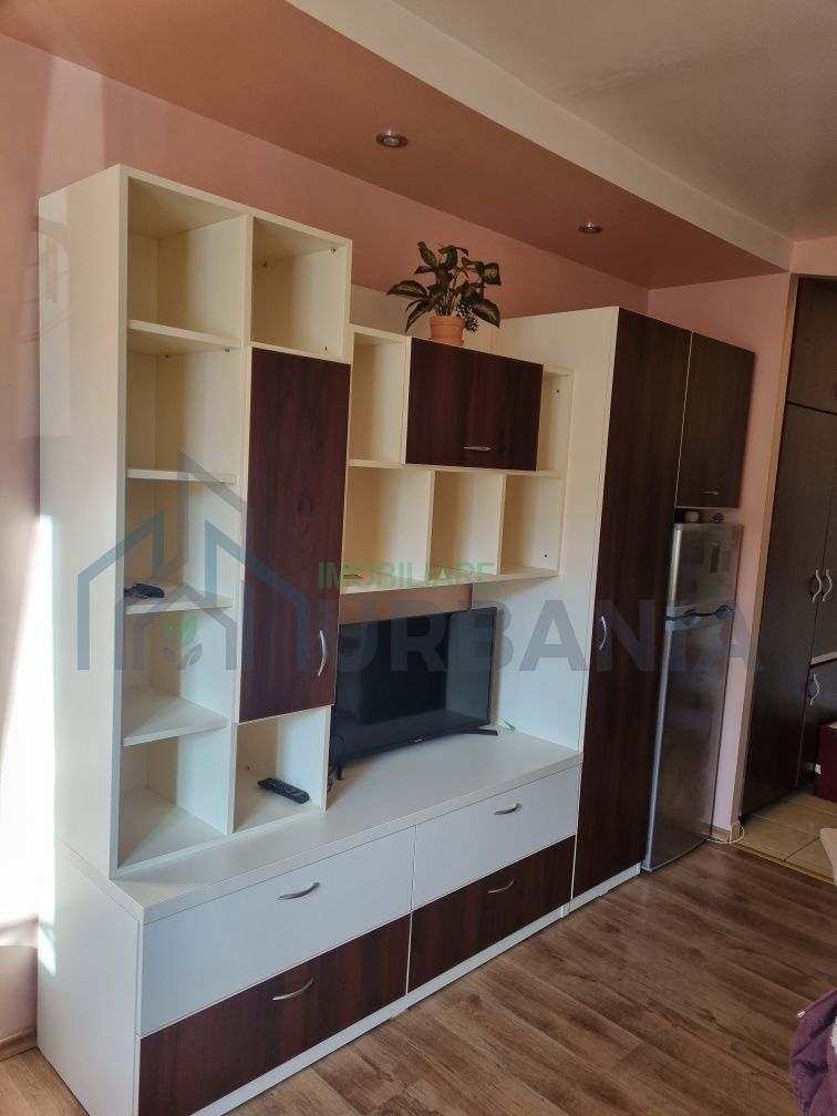 Garsonieră Pacurari - Poză 1