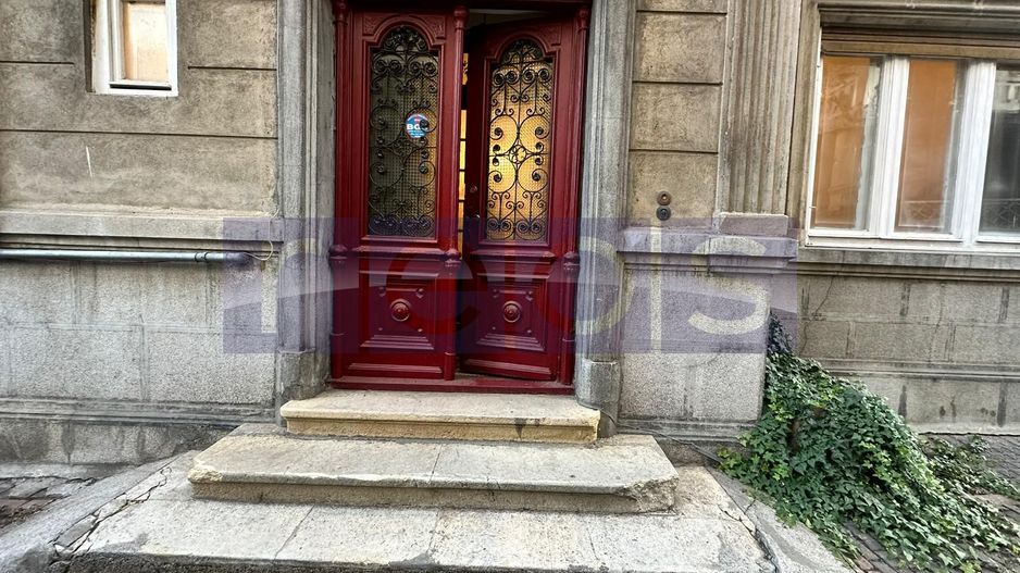 VILA 7 CAMERE | ULTRACENTRAL | 180MP | IDEAL SHOWROOM | SPATIU BIROU | - Poză 26