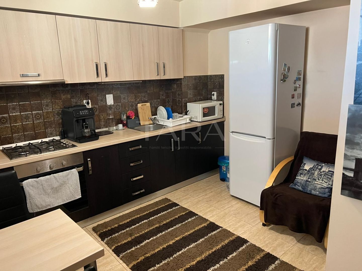 Apartament 2 camere decomandate; 55 mp si balcon, panorama. - Poză 3