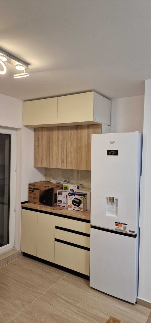 Inchiriere Ap. 2 camere - tip Studio (& loc parcare) / Metrou Berceni - Poză 8