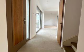 Casa cu 4 camere - Dumbarvita - Poză 16