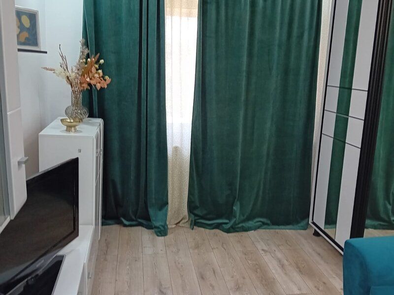 GARSONIERA MODERNA RENOVATA MOBILATA SI UTILATA BLOC 1982 - Poză 4