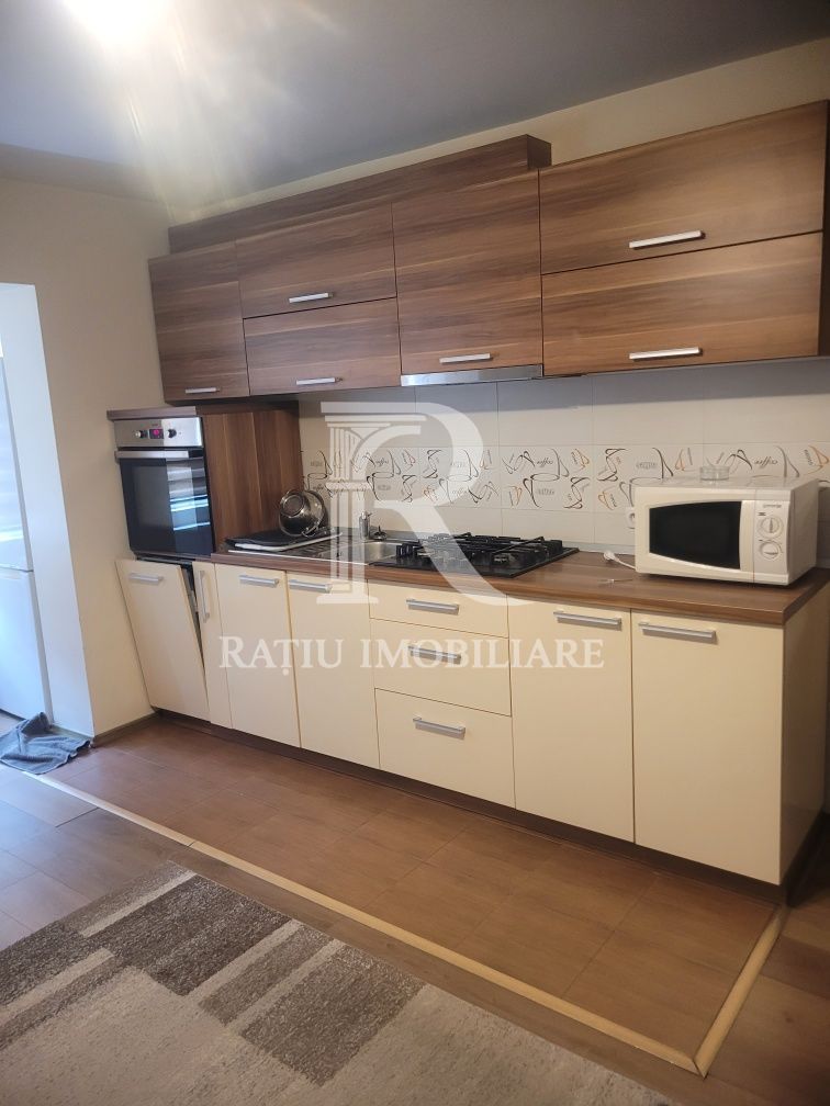 De inchiriat | Apartament cu 3 camere | Cantemir - Poză 3