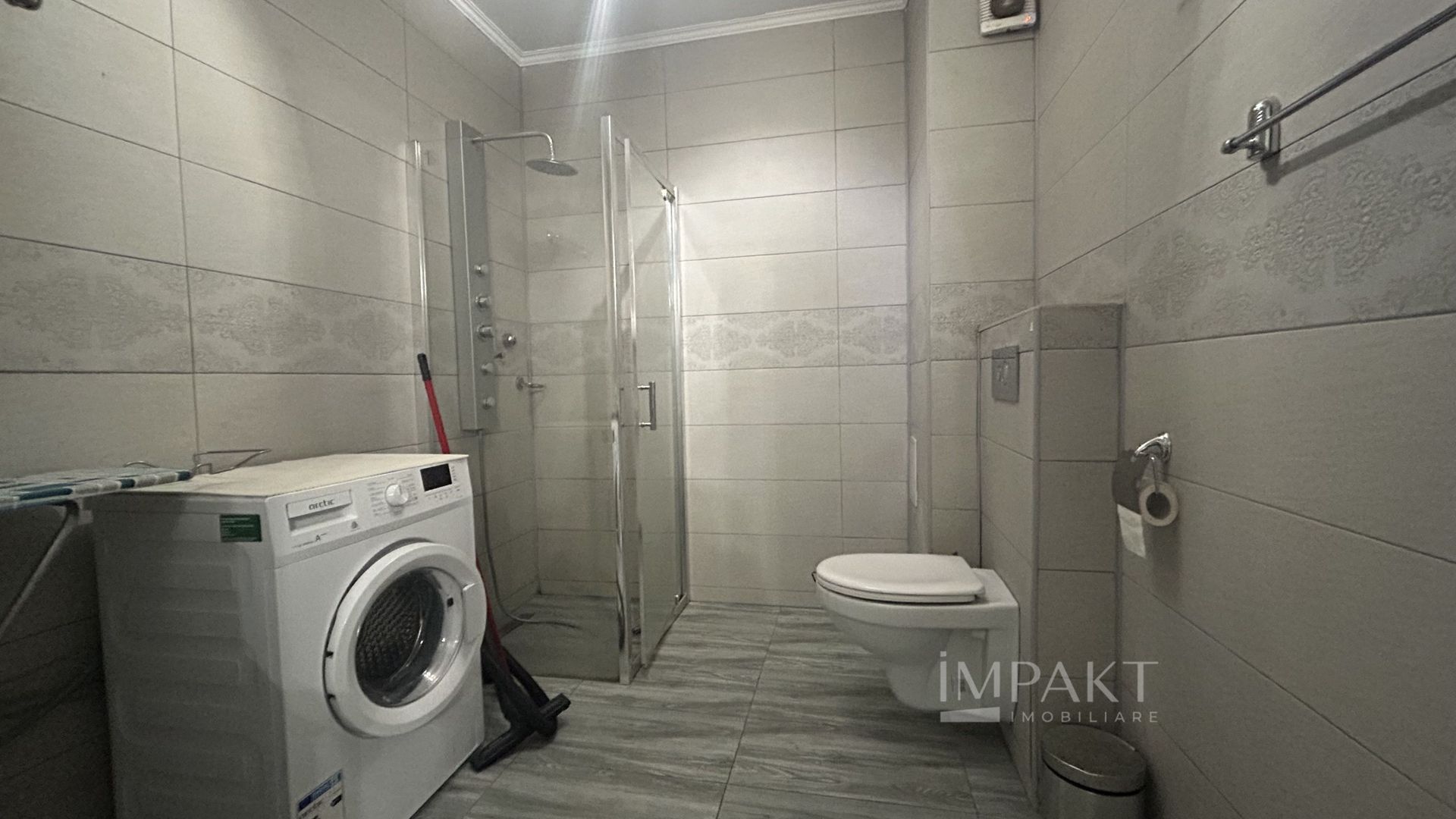 Inchiriere apartament in bloc nou, etaj intermediar + parcare - Poză 10
