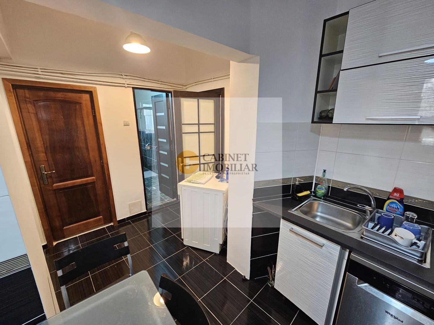 Apartament 3 camere | 74mp in vila | Renovat 2025 | Piata Alba Iulia - Poză 9