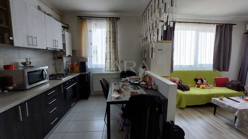Apartament cu 2 camere in Floresti. - Poză 2