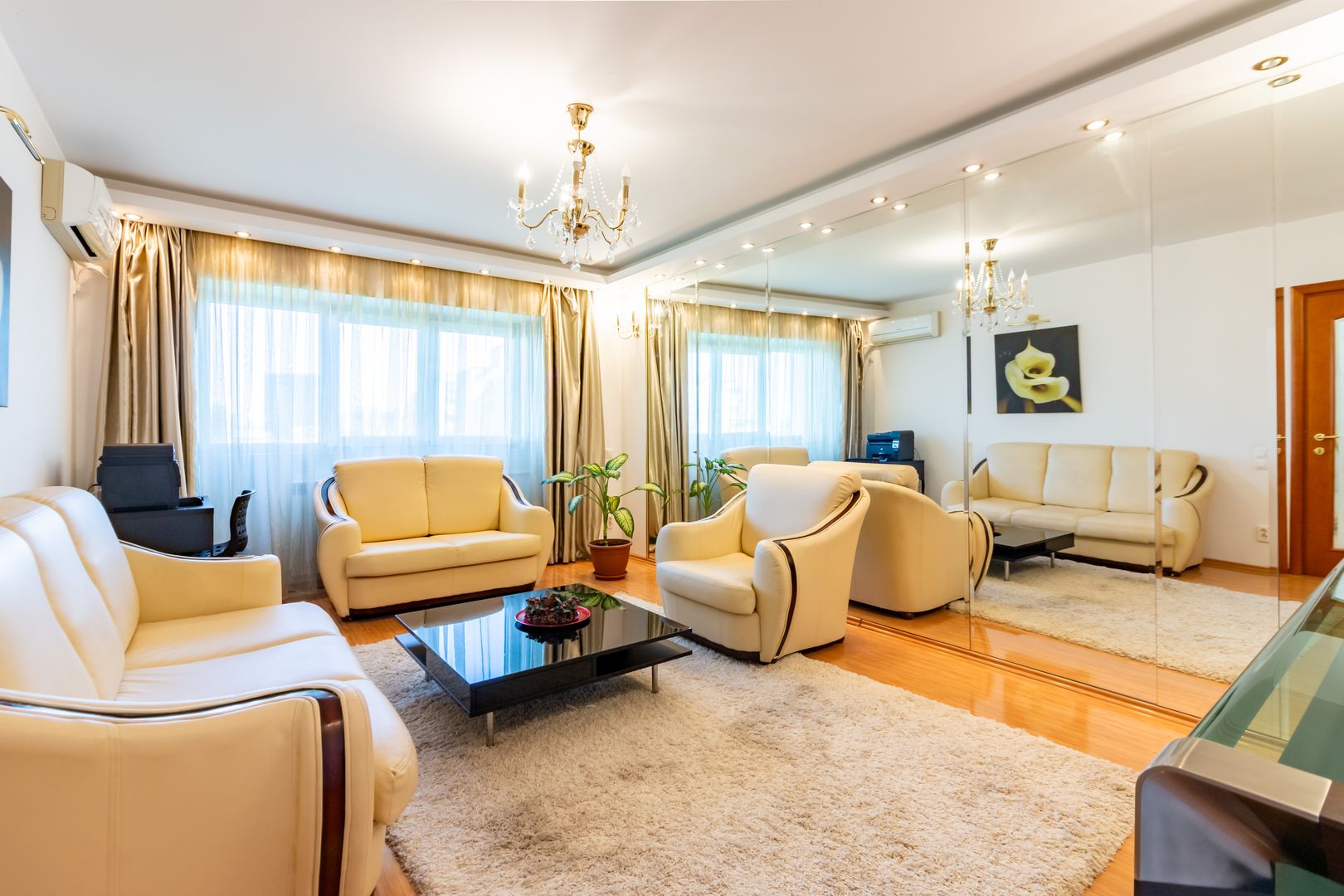 Apartament spatios 3 camere,  P-ta Unirii/ Sf Vineri - Poză 3