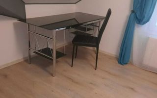 Inchiriez apartament 2 camere plus spatiu de depozitare. - Poză 6