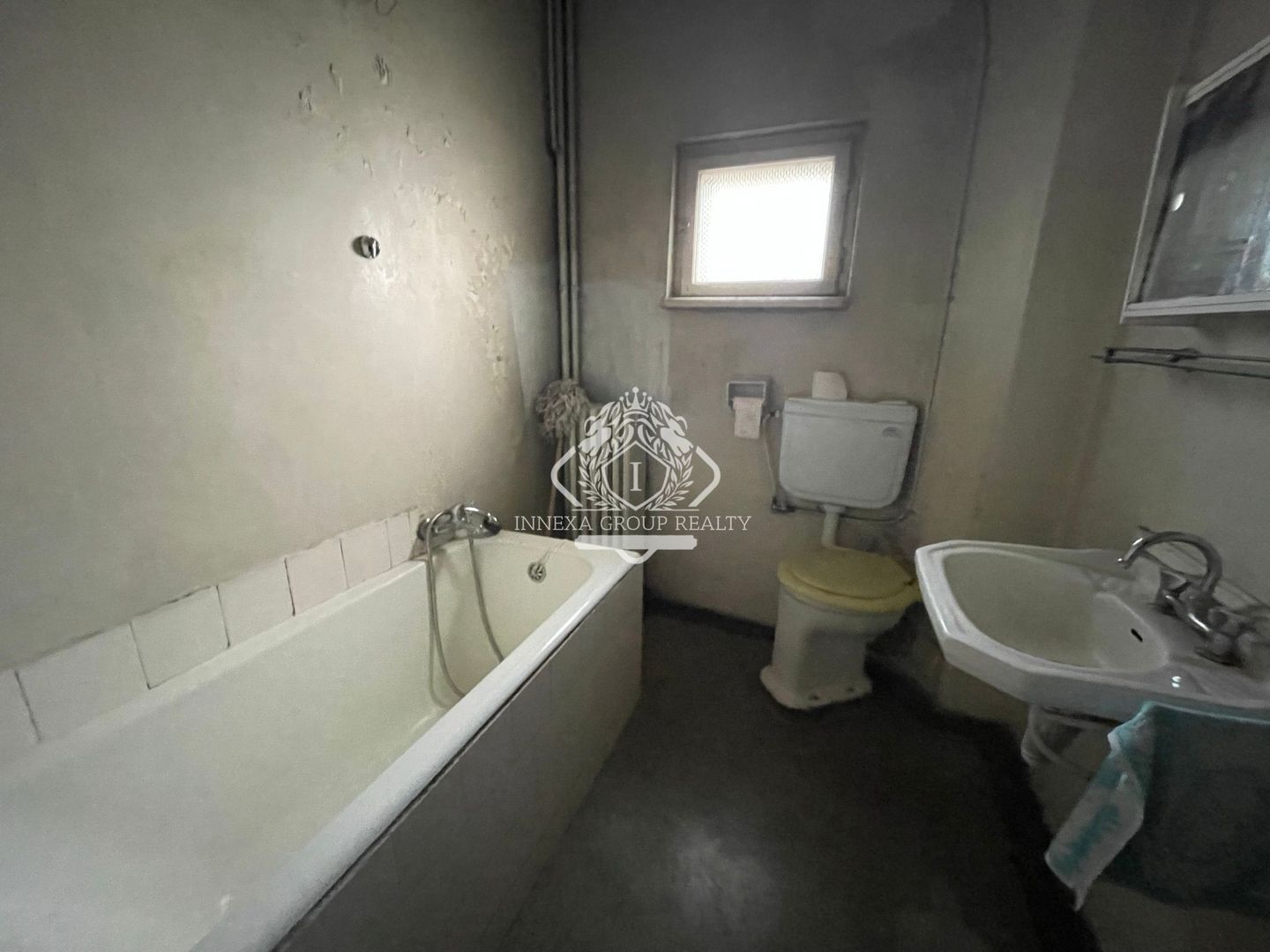 Parcul Carol I Vila interbelica I 2 locuri de parcare - Poză 5